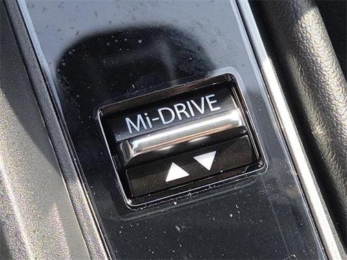 2025 Mazda CX-50 2.5 S Select Package