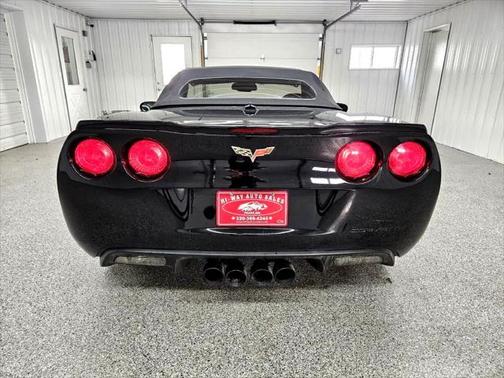 2005 Chevrolet Corvette Base