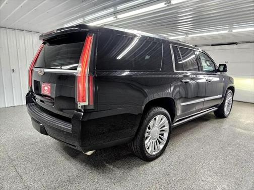 2016 Cadillac Escalade ESV Platinum