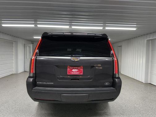 2016 Cadillac Escalade ESV Platinum