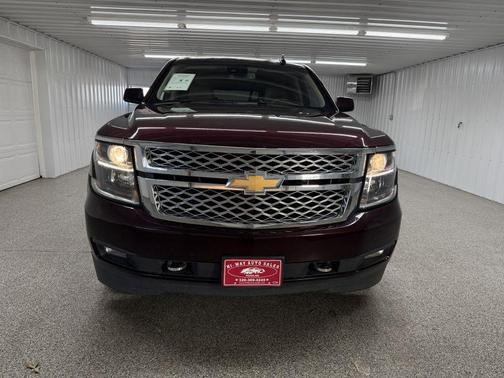 2017 Chevrolet Suburban LT