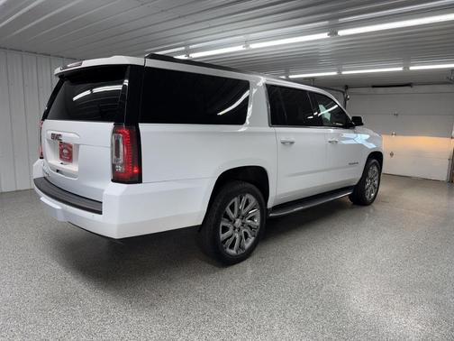 2019 GMC Yukon XL SLE