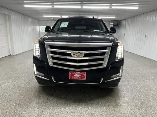 2016 Cadillac Escalade ESV Premium