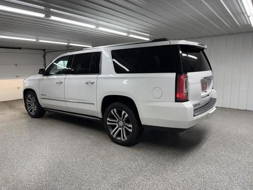 2017 GMC Yukon XL Denali