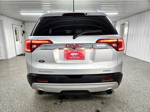 2017 GMC Acadia SLT-1