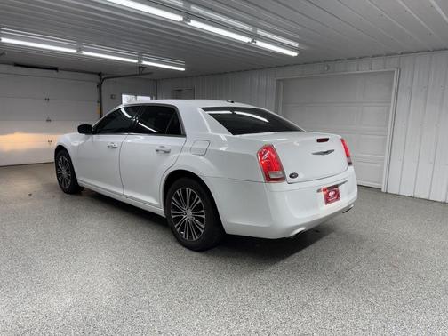 2014 Chrysler 300 S