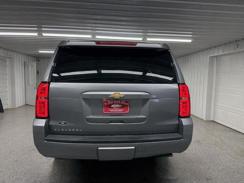 2019 Chevrolet Suburban LT