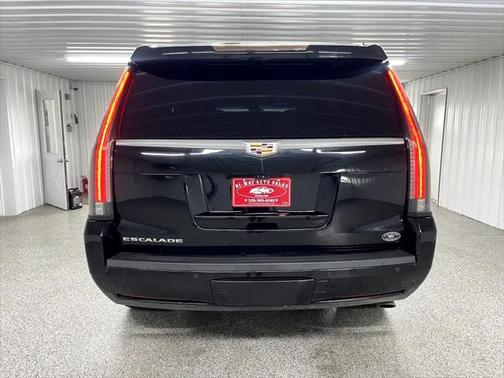 2019 Cadillac Escalade Platinum