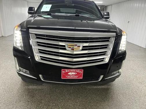 2019 Cadillac Escalade Platinum