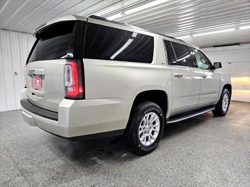 2017 GMC Yukon XL SLT