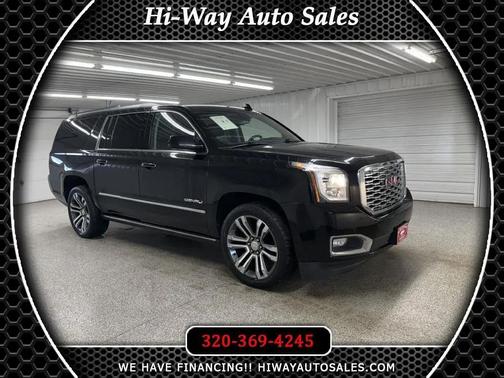 Black 2018 GMC Yukon XL Denali