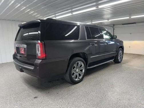2016 GMC Yukon XL Denali