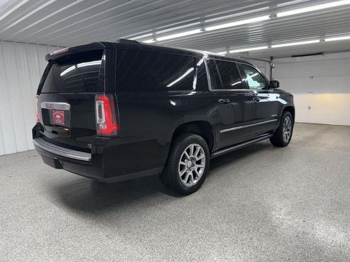 2016 GMC Yukon XL Denali