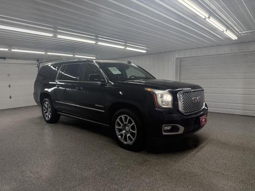 2016 GMC Yukon XL Denali