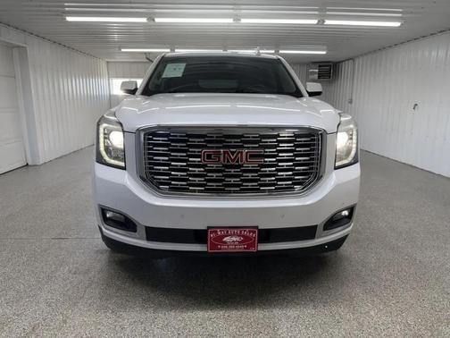 White 2019 GMC Yukon XL Denali