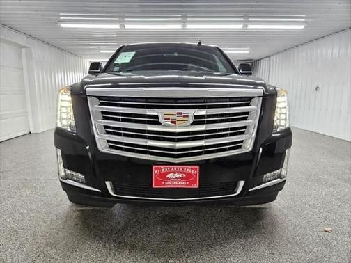 2017 Cadillac Escalade ESV Platinum