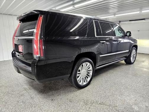 2017 Cadillac Escalade ESV Platinum