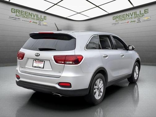 Silver 2020 Kia Sorento LX V6
