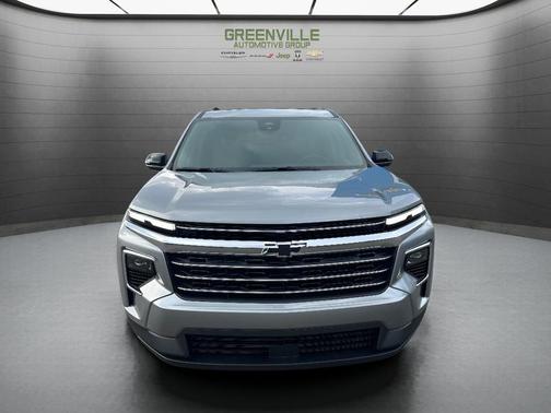 Gray 2026 Chevrolet Traverse LT