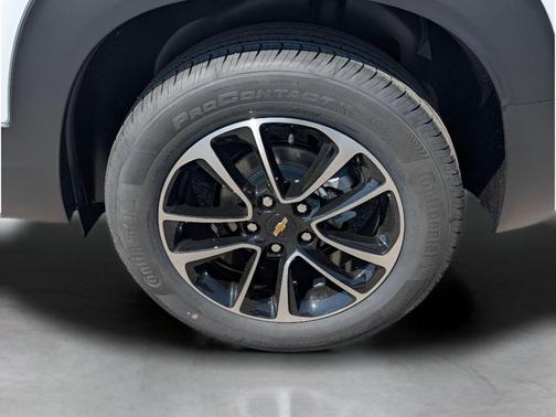 White 2026 Chevrolet Trailblazer LT