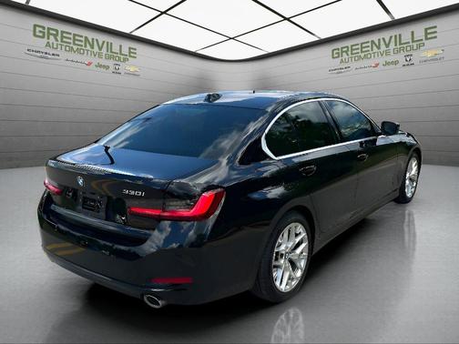 Black 2025 BMW 330 i