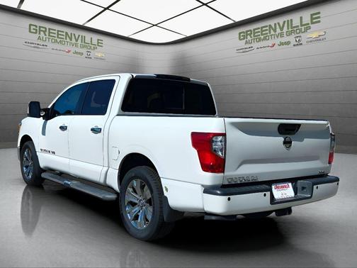 White 2018 Nissan Titan SL
