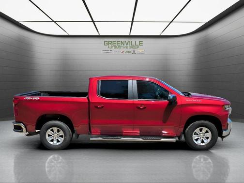 Red 2021 Chevrolet Silverado 1500 LT