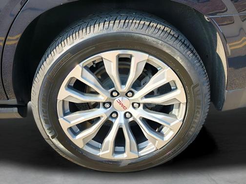 Blue 2021 GMC Yukon Denali