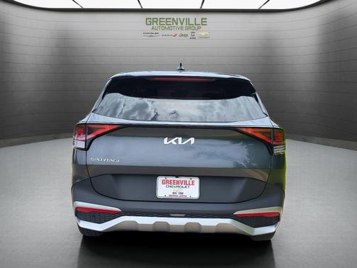 Gray 2024 Kia Sportage LX