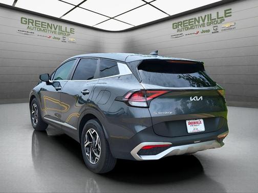 Gray 2024 Kia Sportage LX