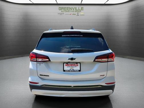 White 2023 Chevrolet Equinox RS