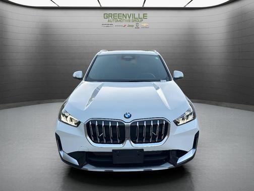 White 2025 BMW X1 xDrive28i