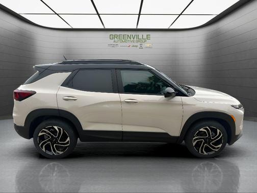 Tan 2026 Chevrolet Trailblazer RS