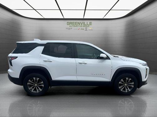 White 2025 Chevrolet Equinox LT