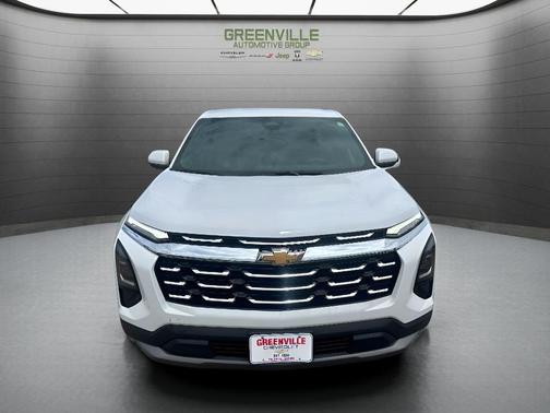 White 2025 Chevrolet Equinox LT