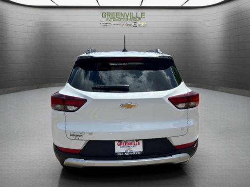 White 2026 Chevrolet Trailblazer LT