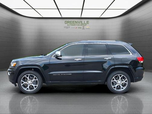 Black 2021 Jeep Grand Cherokee Overland