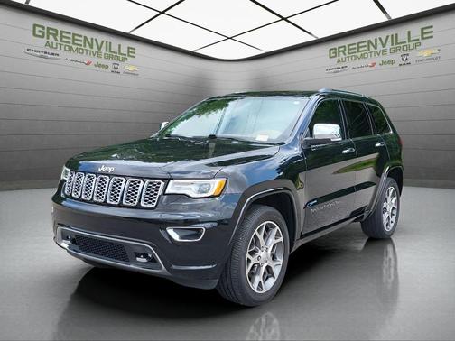 Black 2021 Jeep Grand Cherokee Overland