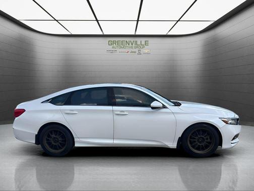 White 2019 Honda Accord Sport 2.0T