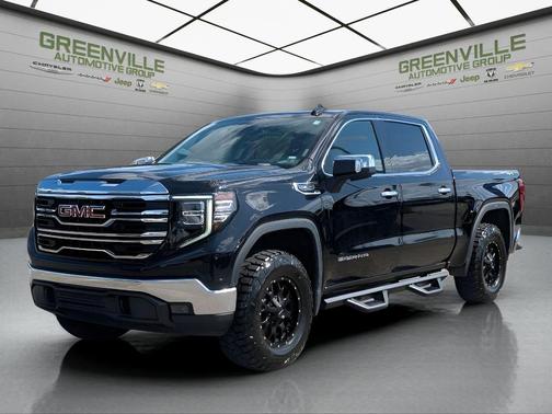 Black 2024 GMC Sierra 1500 SLT