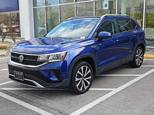 2024 Volkswagen Taos 1.5T SE