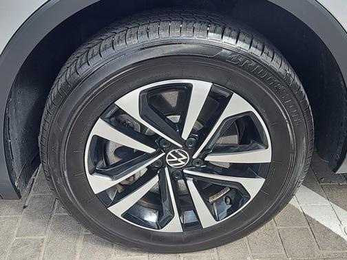 2023 Volkswagen Tiguan 2.0T S