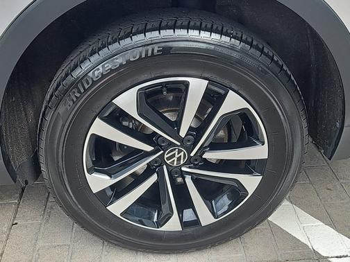 2023 Volkswagen Tiguan 2.0T S