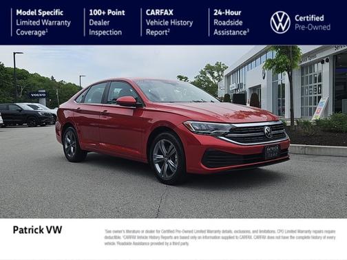 Kings Red 2023 Volkswagen Jetta 1.5T SE