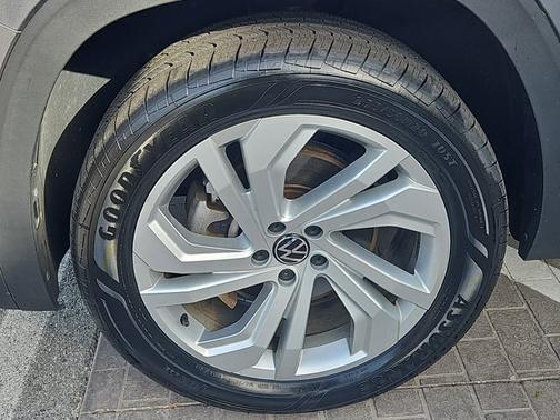 2022 Volkswagen Atlas 2.0T SE