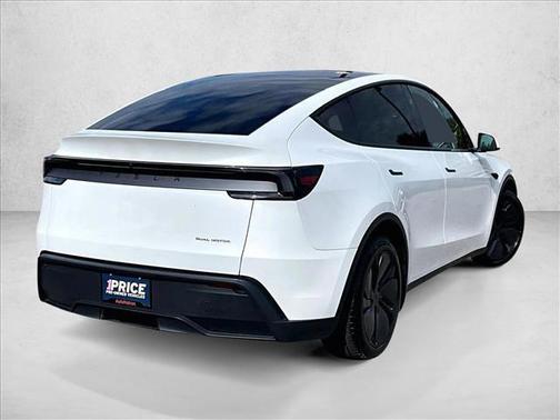 Pearl White Multi-Coat 2026 Tesla Model Y Premium All-Wheel Drive