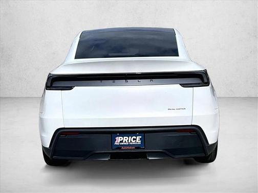 Pearl White Multi-Coat 2026 Tesla Model Y Premium All-Wheel Drive