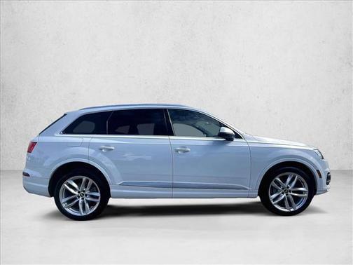 Carrara White 2018 Audi Q7 3.0T Prestige