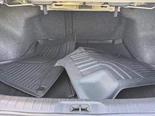 2021 Nissan Altima SR FWD