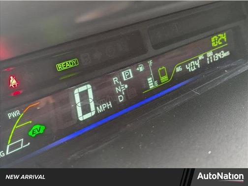 2014 Toyota Prius v Three